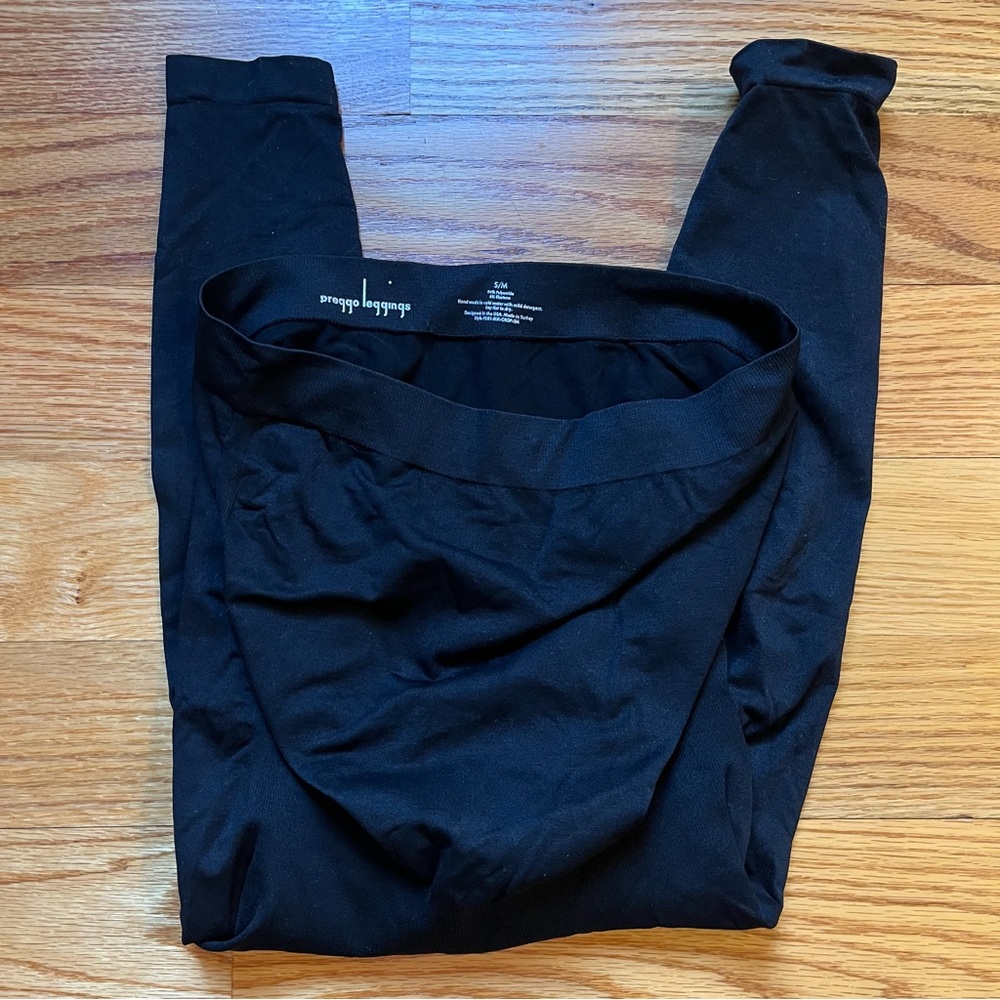Preggo leggings black size small/medium